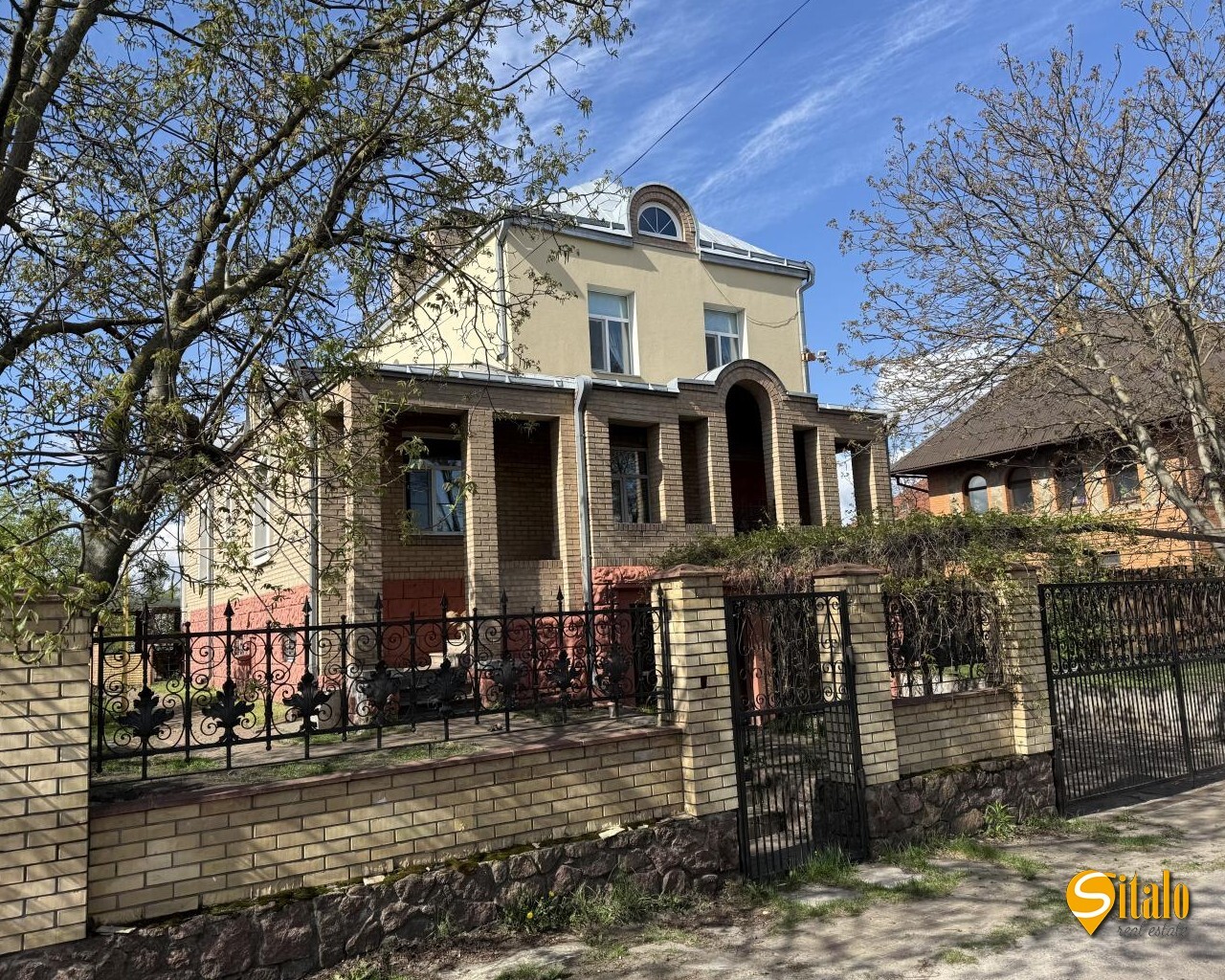 Продажа дома 320 м², Луговая (Бортничи) ул.
