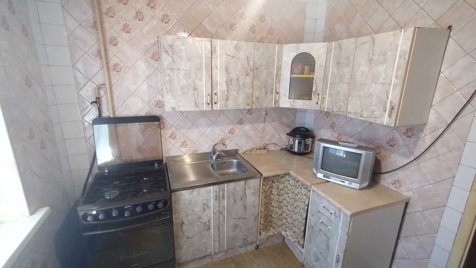 Продажа 3-комнатной квартиры 74 м², Героев Сталинграда просп., 42