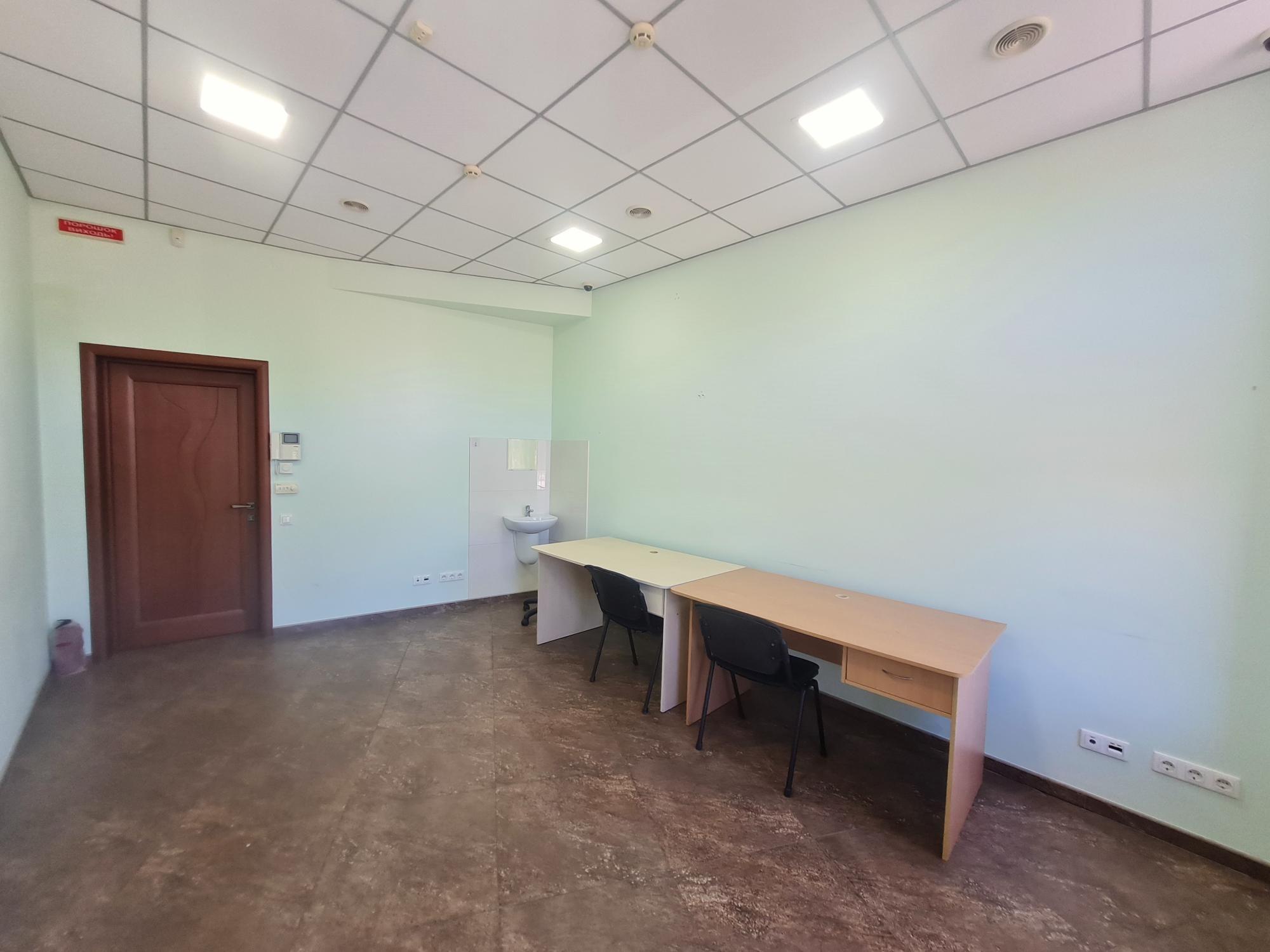 Оренда офісу 18 м², Броварський просп., 5И