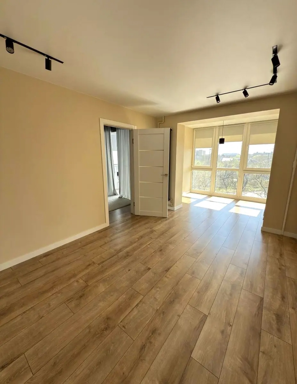 Продажа 3-комнатной квартиры 60 м², Слобожанский просп., 104