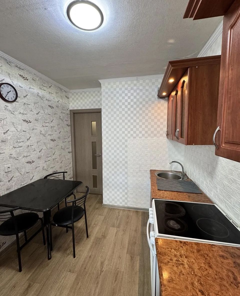 Продажа 1-комнатной квартиры 40 м², Слобожанский просп., 145