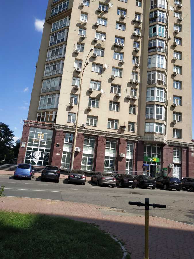 Аренда другого торгового помещения 305 м², Героев Сталинграда просп., 26А
