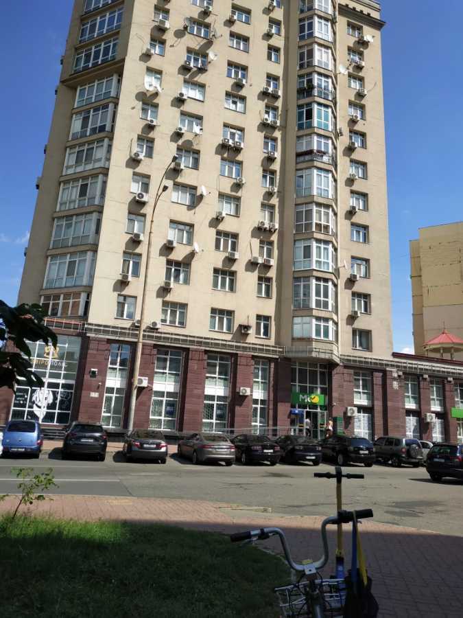 Аренда другого торгового помещения 305 м², Героев Сталинграда просп., 26А