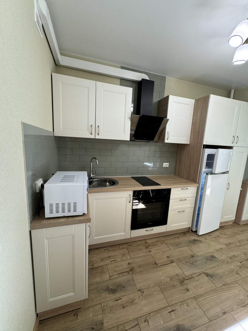 Аренда 1-комнатной квартиры 38 м², Оптимистическая ул., 1