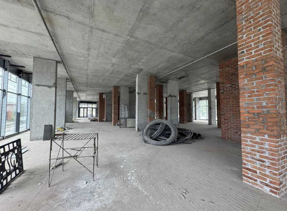 Аренда другого торгового помещения 980 м², Центральная ул., 21