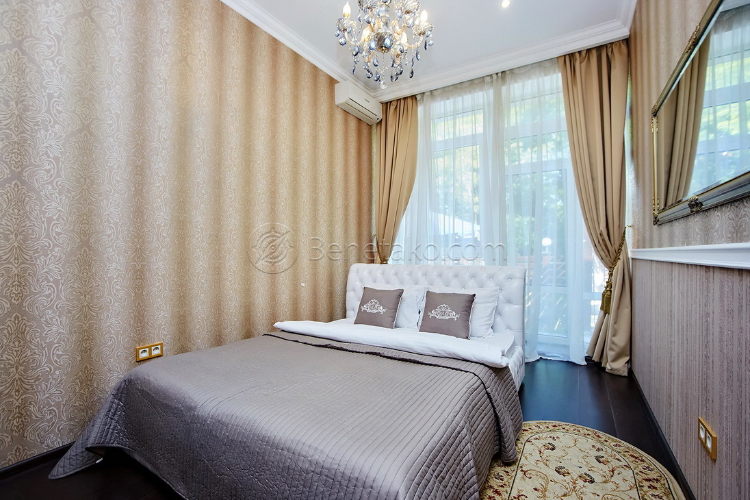 Аренда 4-комнатной квартиры 120 м², Французский бул., 54/23