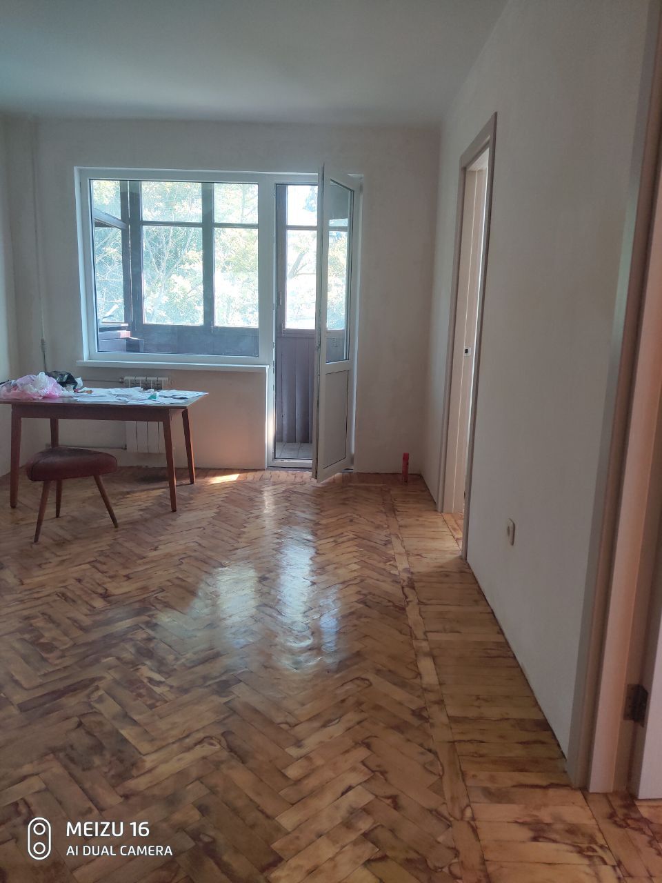 Продажа 4-комнатной квартиры 61 м², Добровольского просп., 151/4