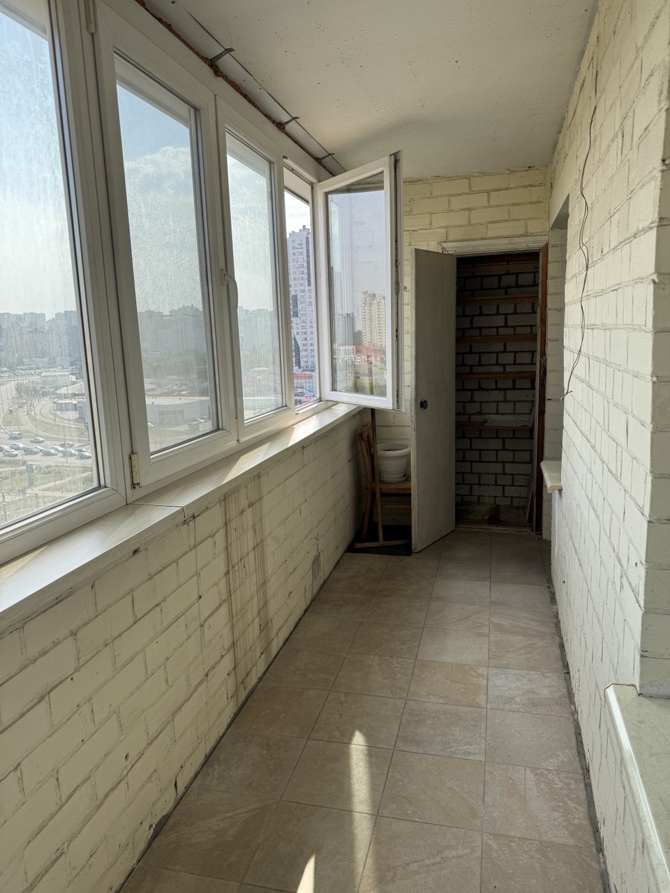 Продажа 2-комнатной квартиры 64 м², Драгоманова ул., 44А