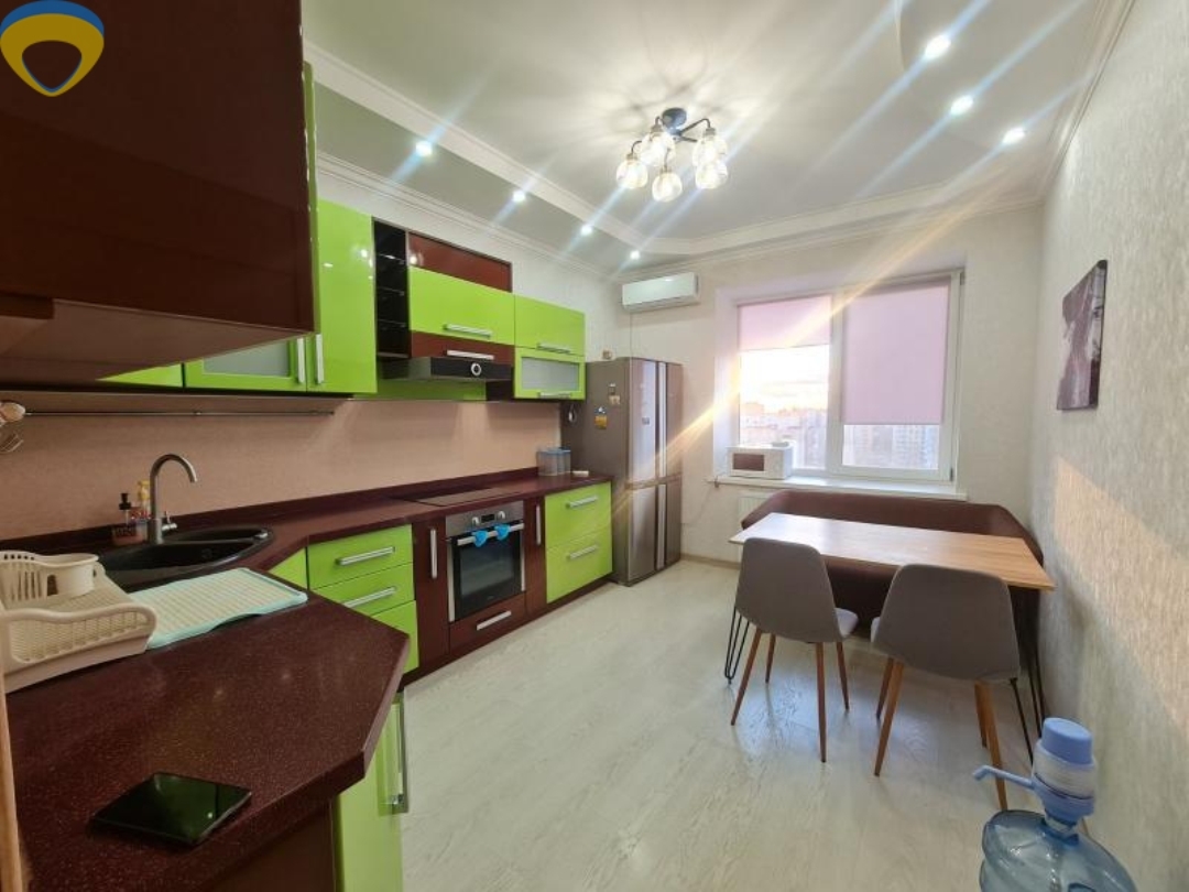 Продаж 2-кімнатної квартири 62 м², Маршала Говорова вул.