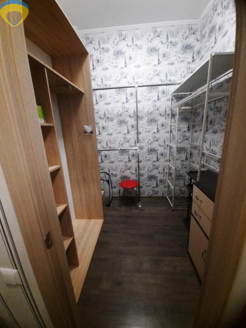 Продажа 1-комнатной квартиры 45 м², Жемчужная ул.