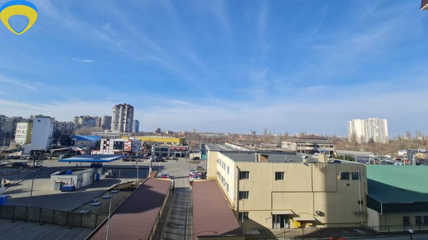 Продажа 1-комнатной квартиры 40 м², Линия 19-я 6-й станции Люстдорфской дороги ул.