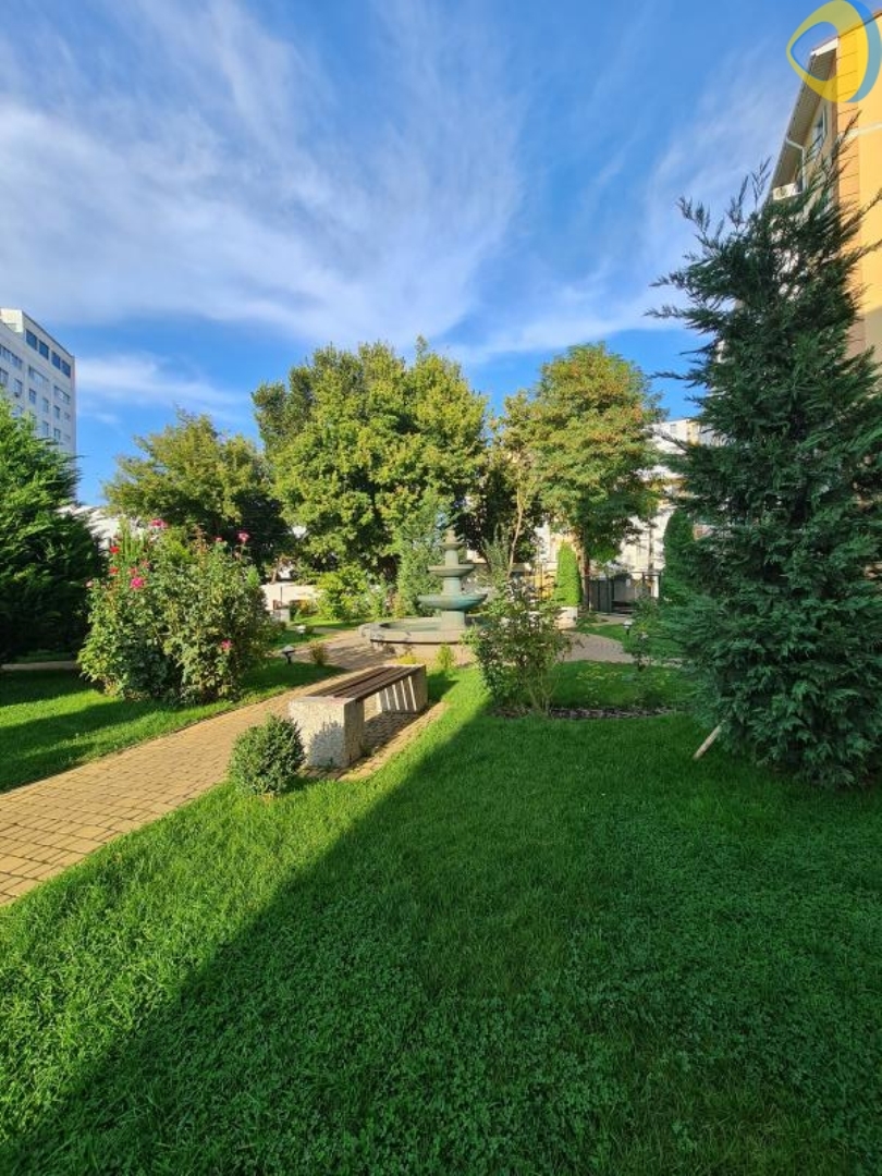 Продажа 1-комнатной квартиры 40 м², Линия 19-я 6-й станции Люстдорфской дороги ул.
