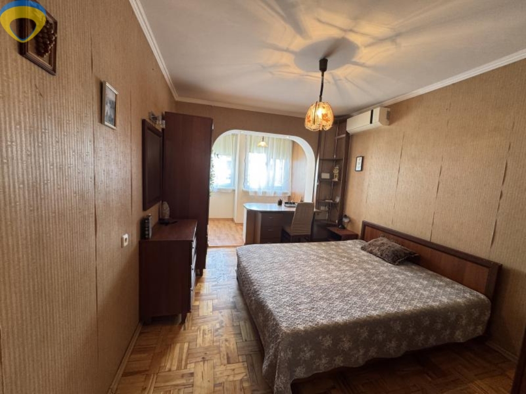 Продажа 3-комнатной квартиры 64 м², Ильфа и Петрова ул.