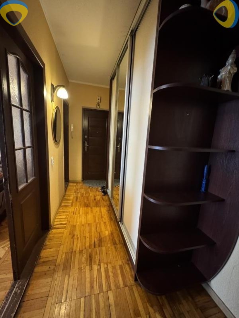 Продажа 3-комнатной квартиры 64 м², Ильфа и Петрова ул.