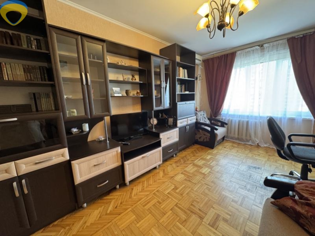Продажа 3-комнатной квартиры 64 м², Ильфа и Петрова ул.