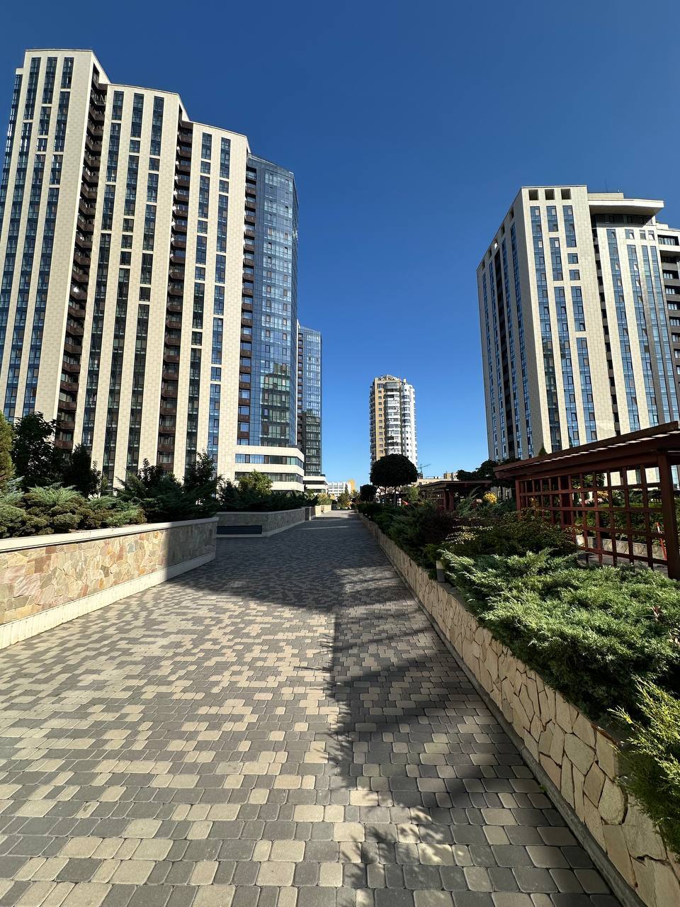 Аренда 2-комнатной квартиры 50 м², Симферопольская ул., 2л