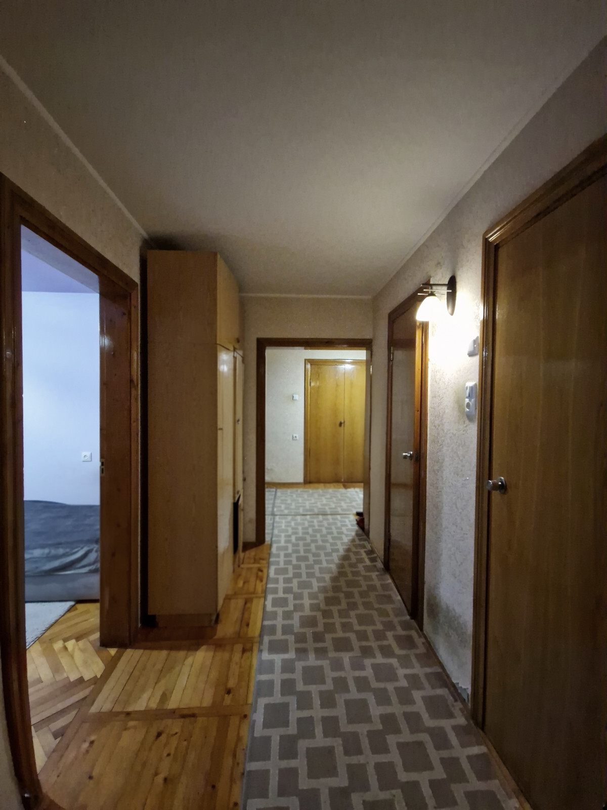 Продажа 4-комнатной квартиры 81.2 м², Владимира Вернадского ул., 16