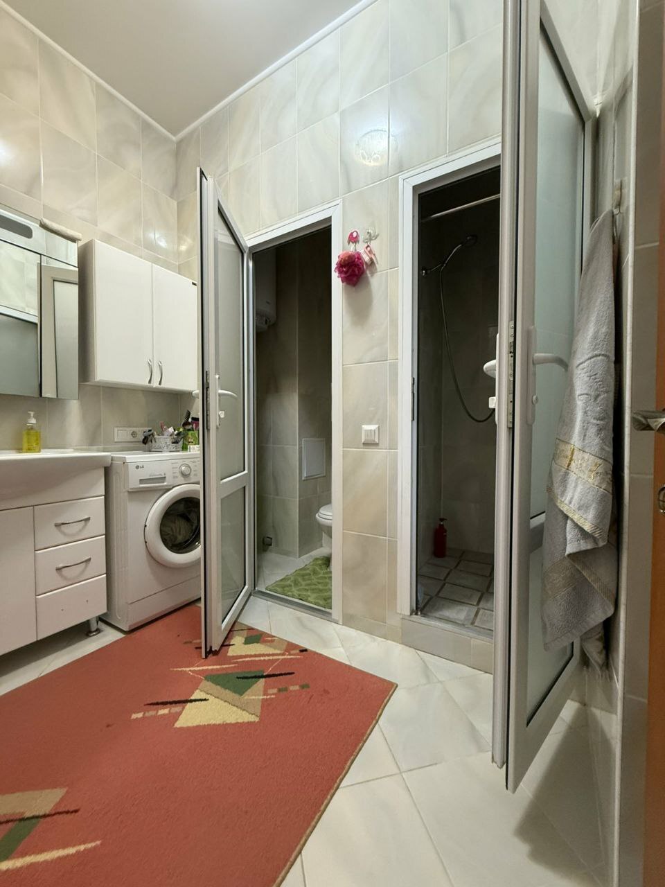 Продажа 3-комнатной квартиры 80 м², Средняя ул., 54
