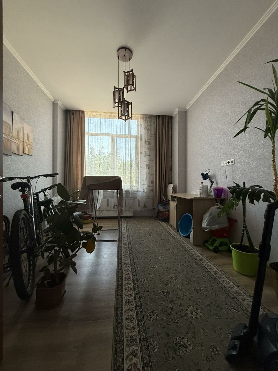 Продажа 3-комнатной квартиры 80 м², Средняя ул., 54