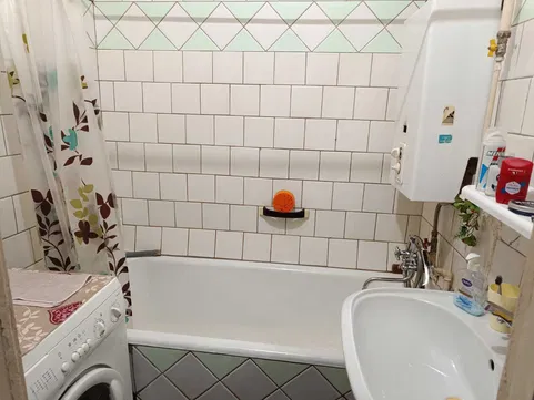Продаж 1-кімнатної квартири 38 м², Володимира Вернадського вул.