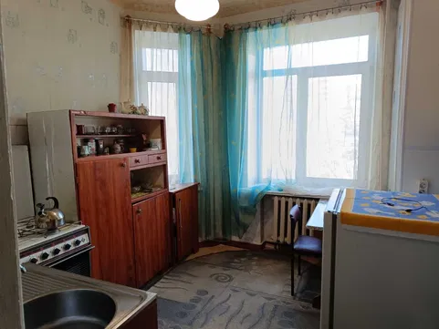 Продаж 1-кімнатної квартири 38 м², Володимира Вернадського вул.