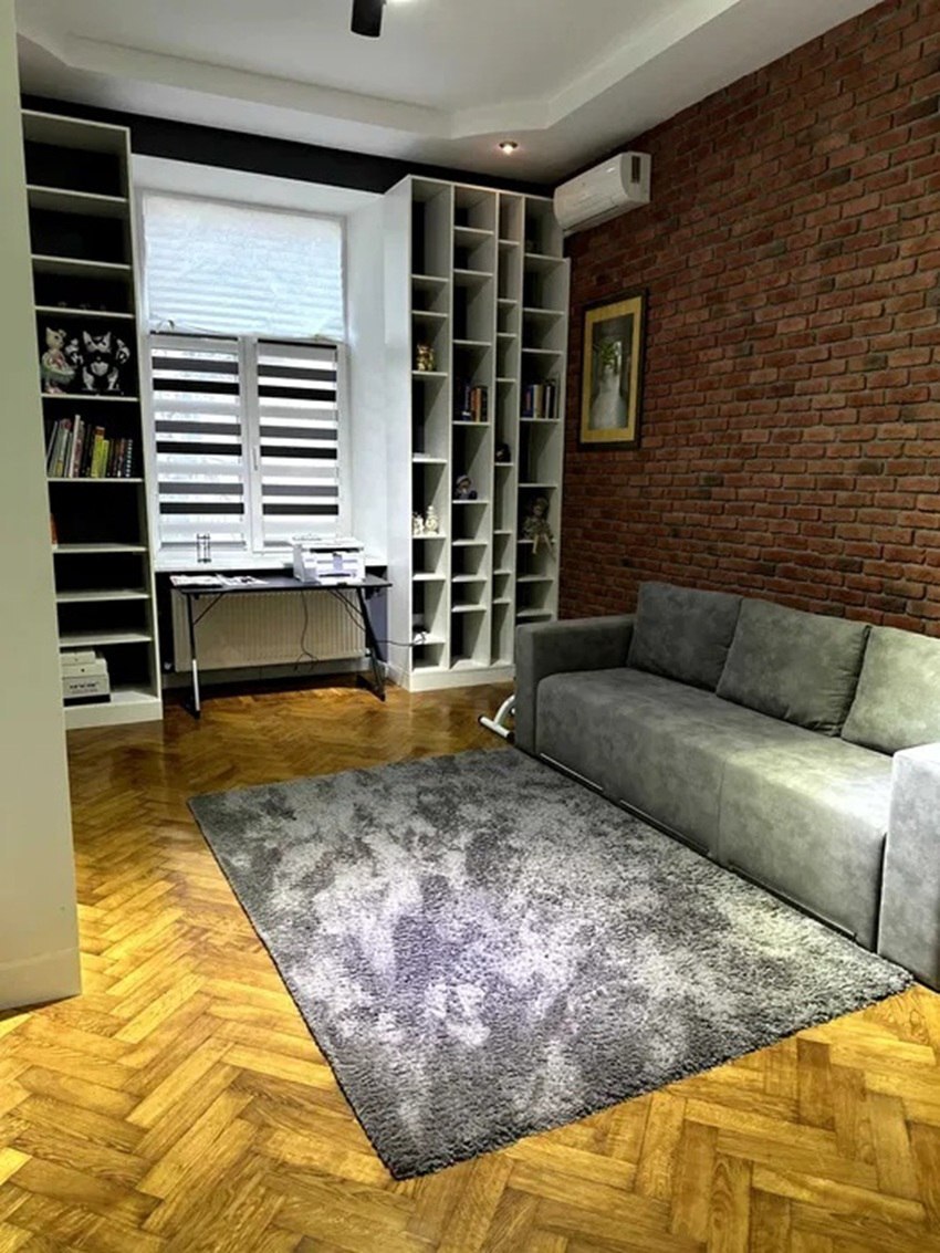 Продажа 4-комнатной квартиры 153 м², Конная ул.