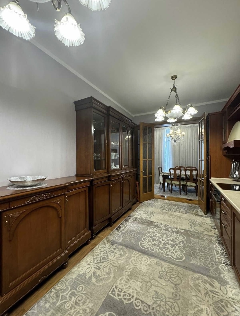 Продажа 2-комнатной квартиры 103 м², Фонтанская дор., 123