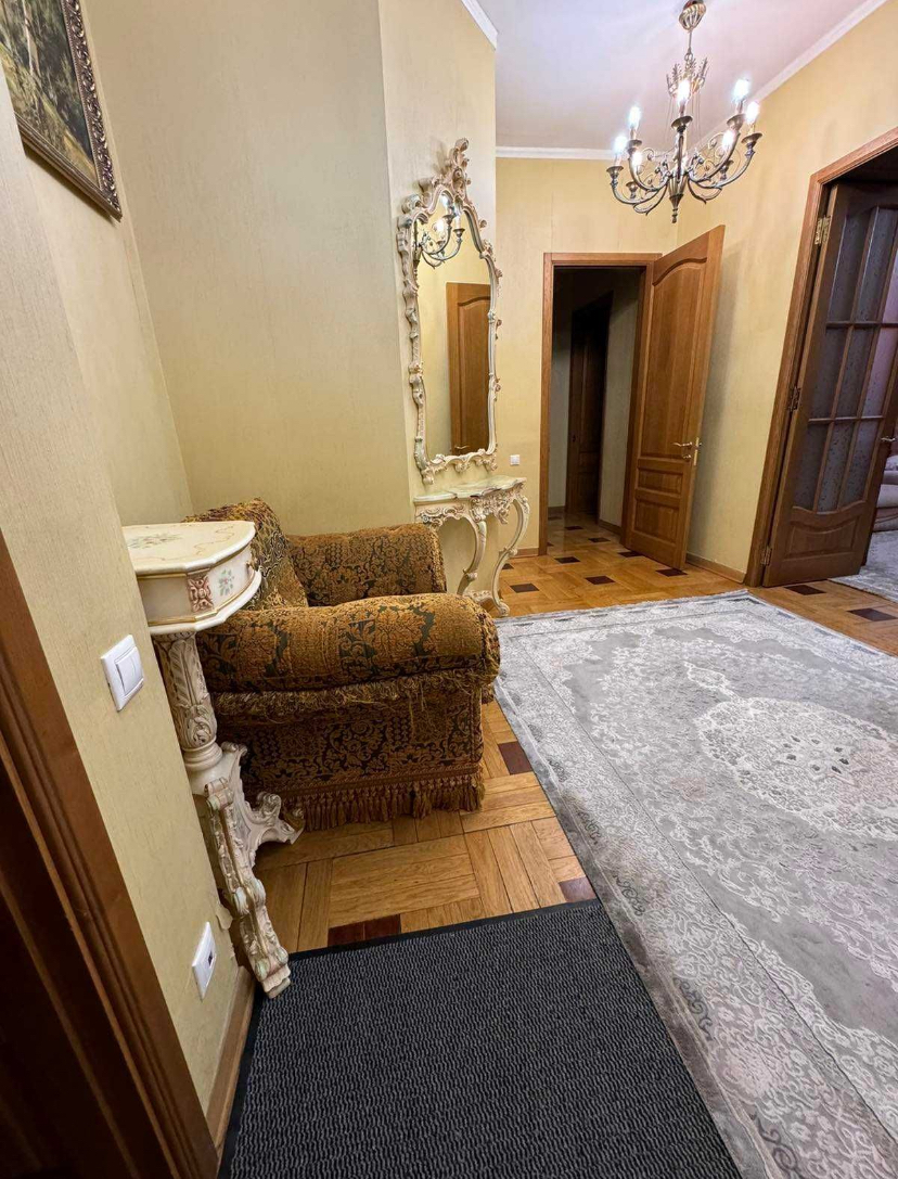 Продажа 2-комнатной квартиры 103 м², Фонтанская дор., 123