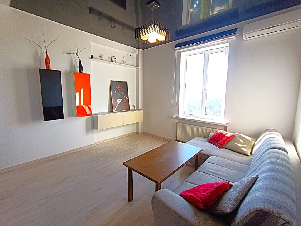 Аренда 2-комнатной квартиры 47 м², Грушевского Михаила ул., 39/3 К2