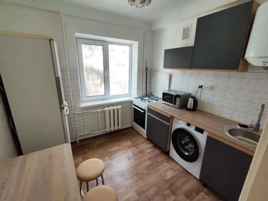 Аренда 3-комнатной квартиры 58 м², Энтузиастов ул., 7/1