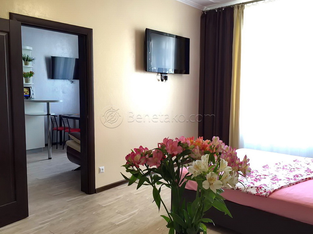 Аренда 2-комнатной квартиры 50 м², Хрустальный 1-й пер., Генуєзька, 24