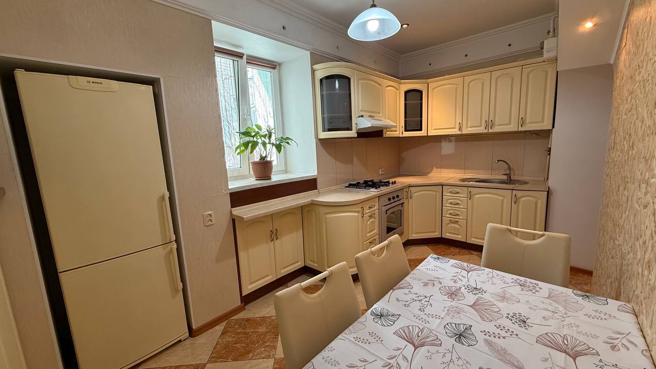 Аренда 2-комнатной квартиры 65 м², Успенская ул.
