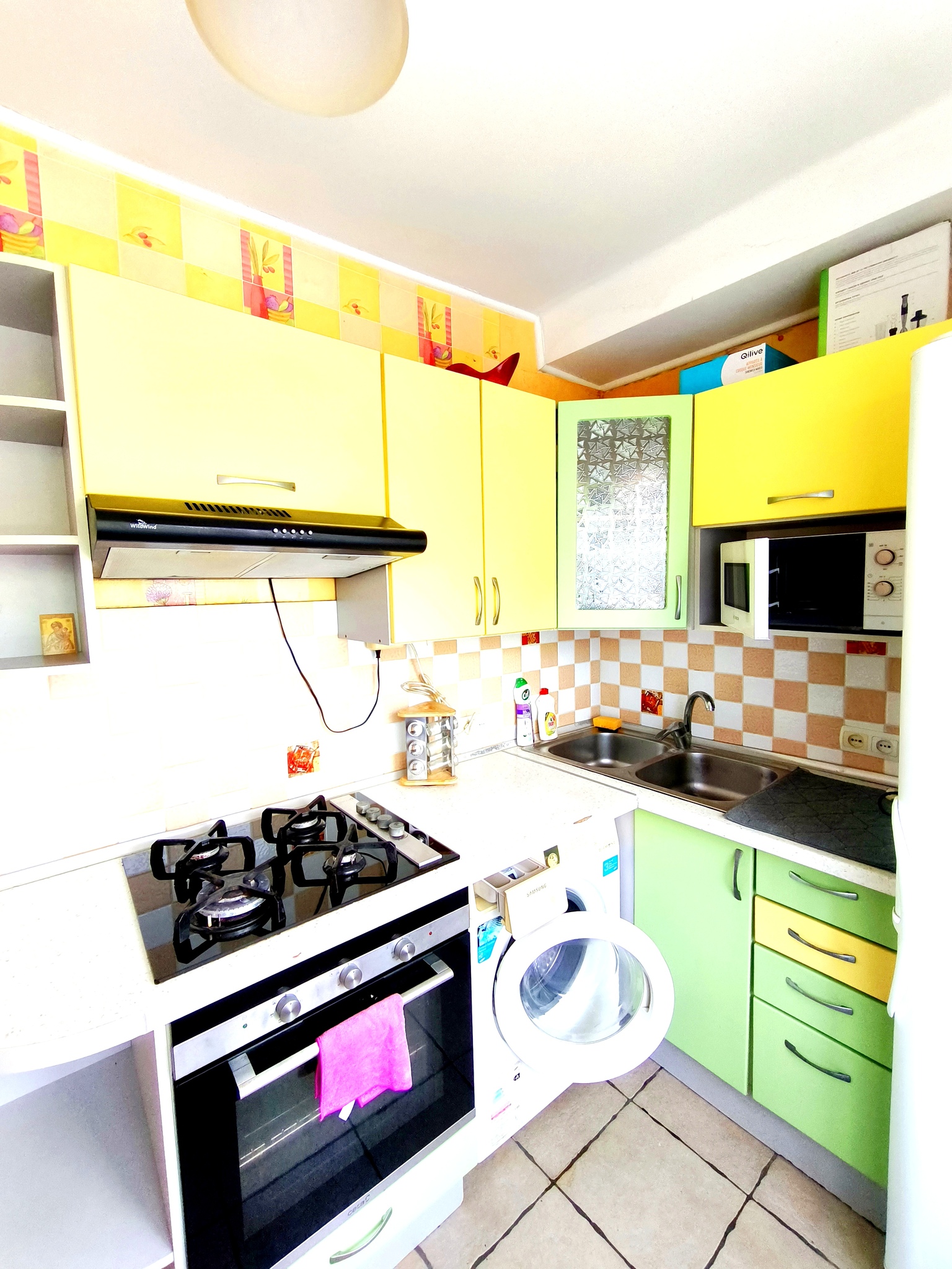 Продажа 2-комнатной квартиры 47 м², Зодчих ул., 28