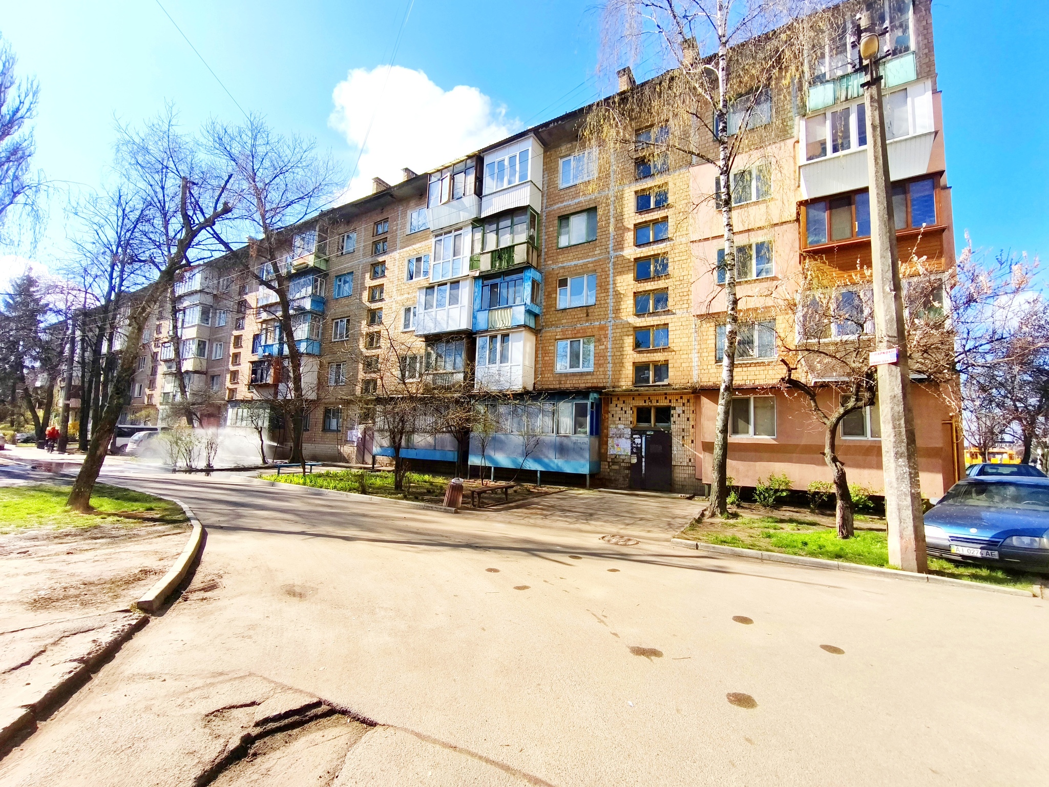 Продажа 2-комнатной квартиры 47 м², Зодчих ул., 28