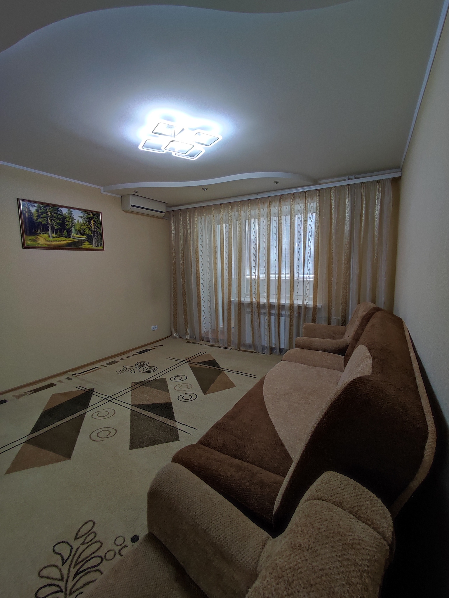 Аренда 1-комнатной квартиры 39 м², Чаривная ул., 119А