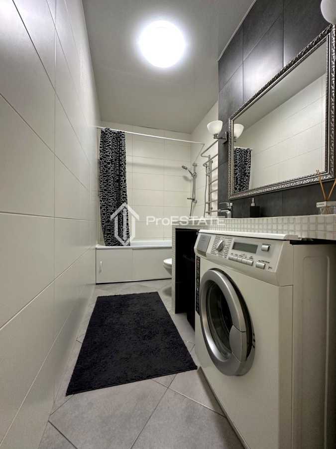 Продажа 3-комнатной квартиры 95 м², Петра Григоренко просп., 20