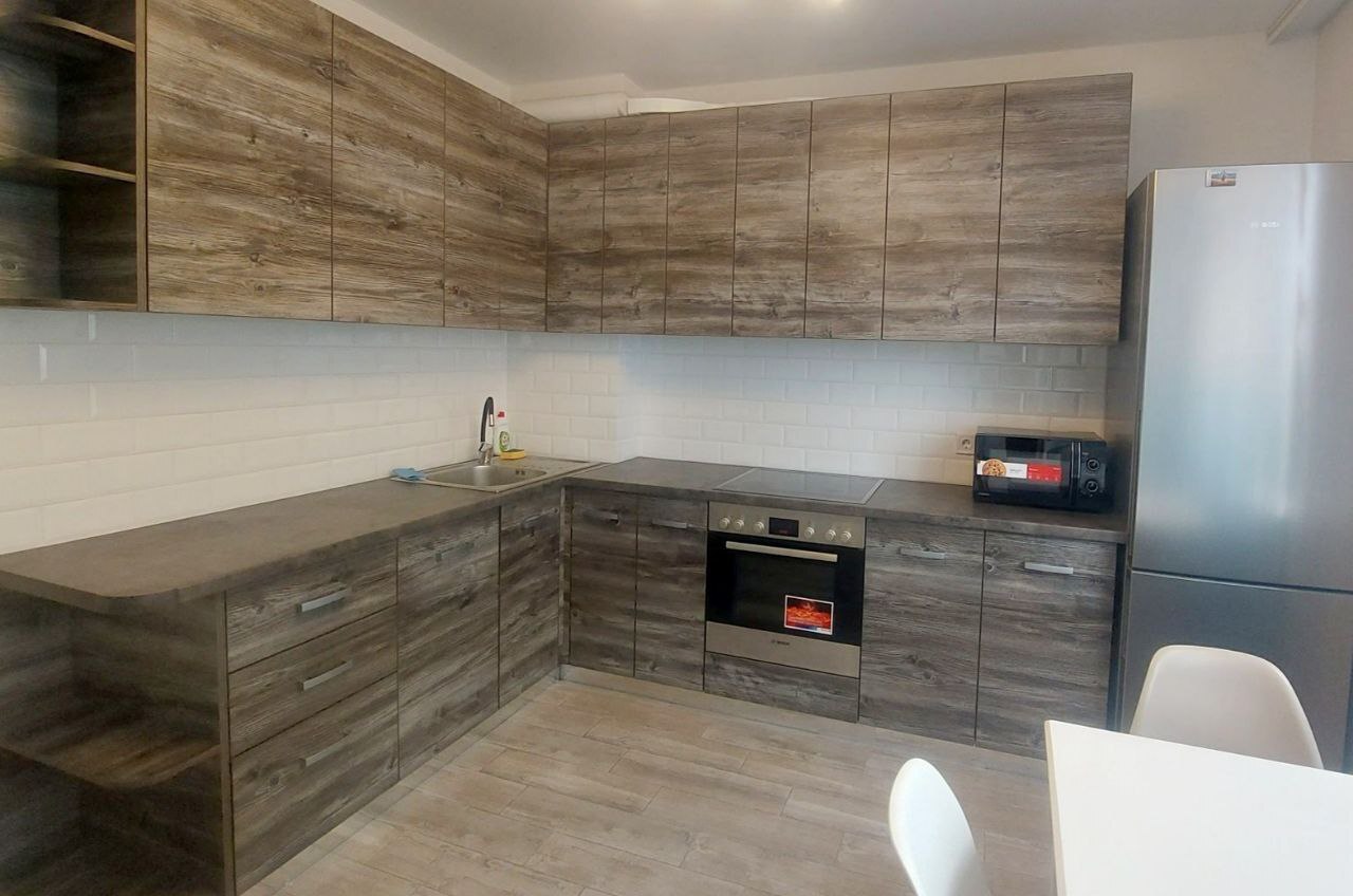 Аренда 1-комнатной квартиры 38 м², Небесной сотни просп.
