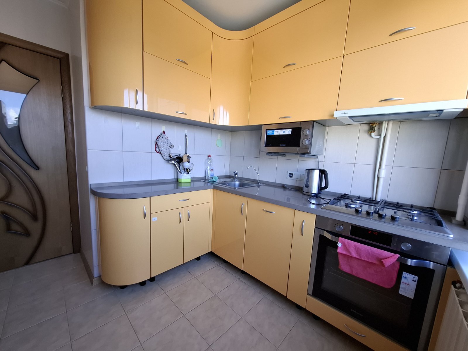Аренда 2-комнатной квартиры 72 м², Приречная ул., 19