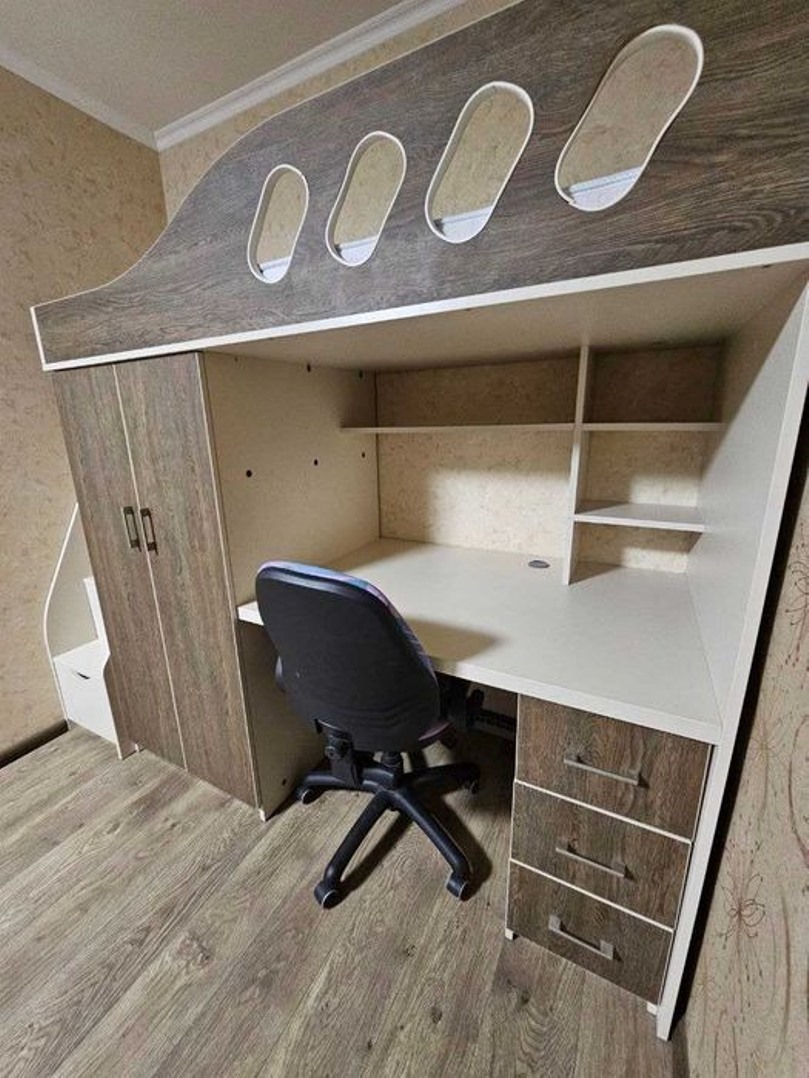 Продажа 1-комнатной квартиры 43 м², Симона Петлюры ул.