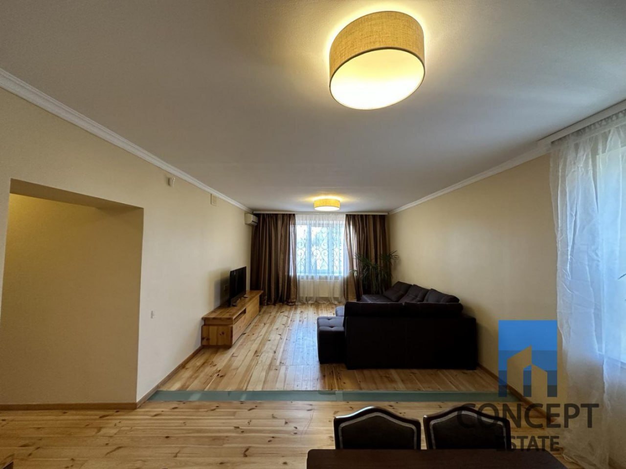 Оренда будинку 250 м²