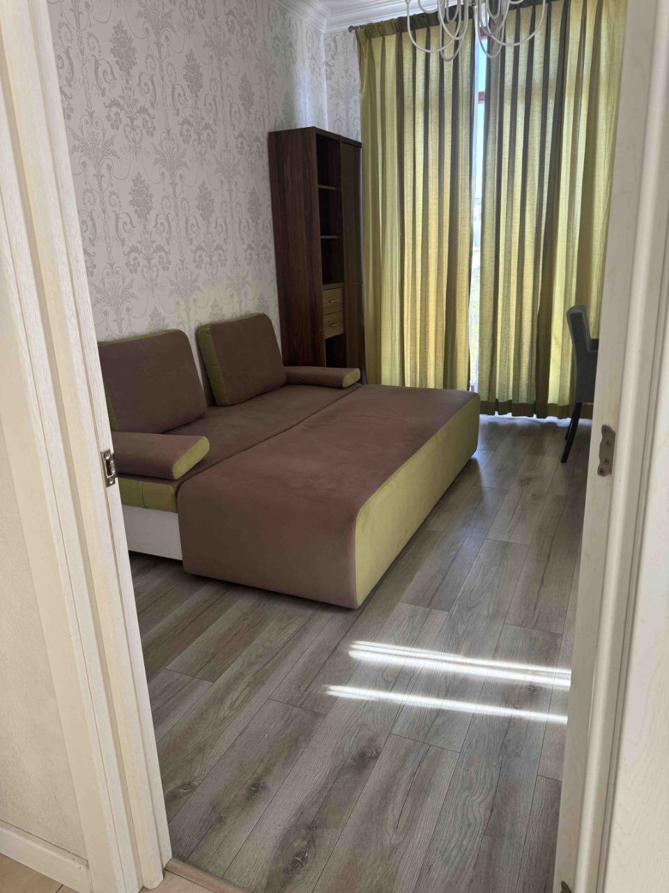 Аренда 2-комнатной квартиры 80 м², Греческая ул., 1А