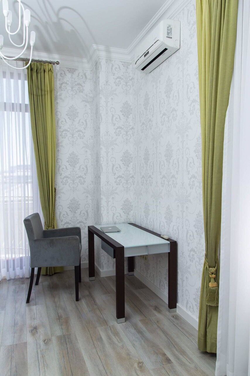 Аренда 2-комнатной квартиры 80 м², Греческая ул., 1А