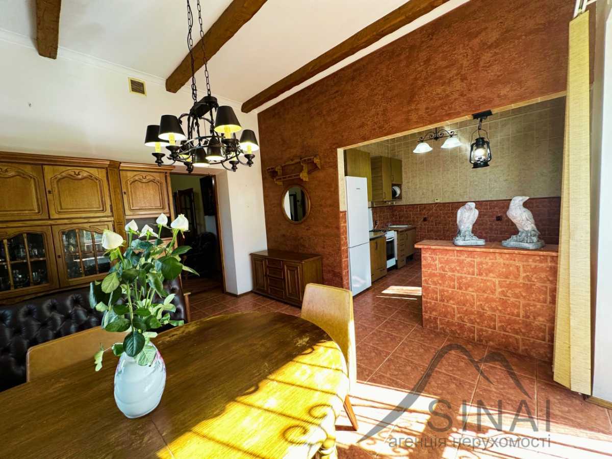 Продаж будинку 390 м², Микільська, 47