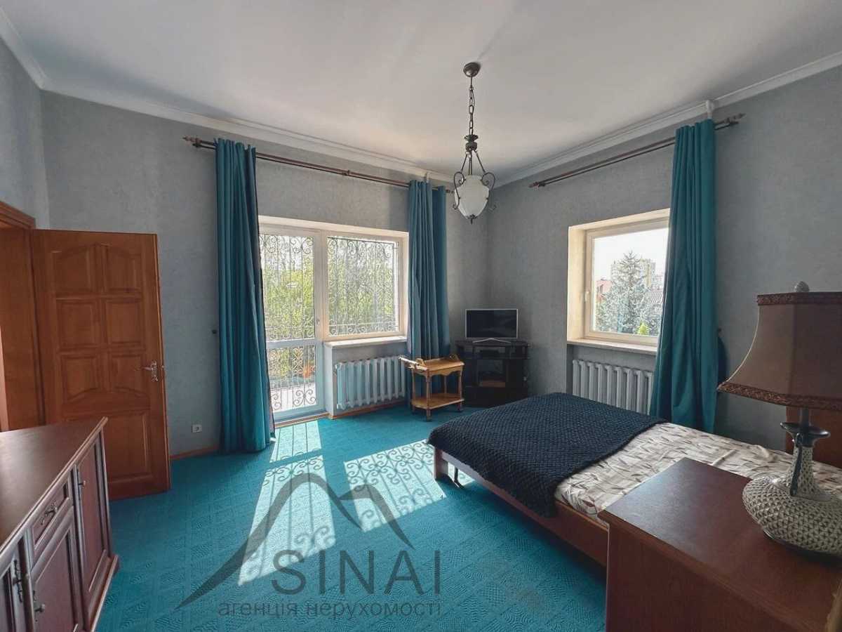 Продаж будинку 390 м², Микільська, 47