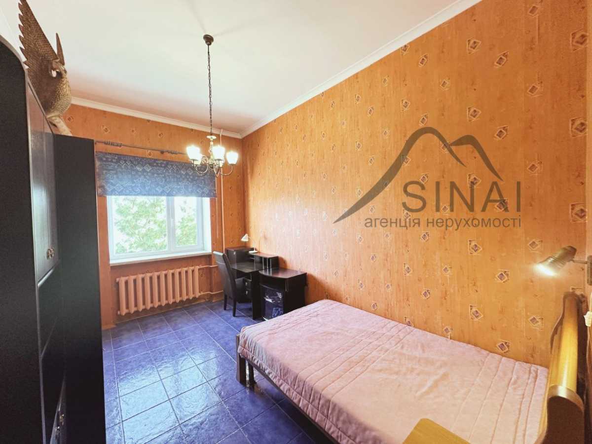 Продаж будинку 390 м², Микільська, 47