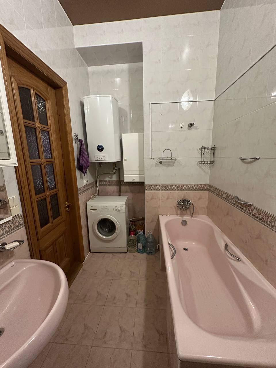 Аренда 3-комнатной квартиры 128 м², Евгения Коновальца пер., 13
