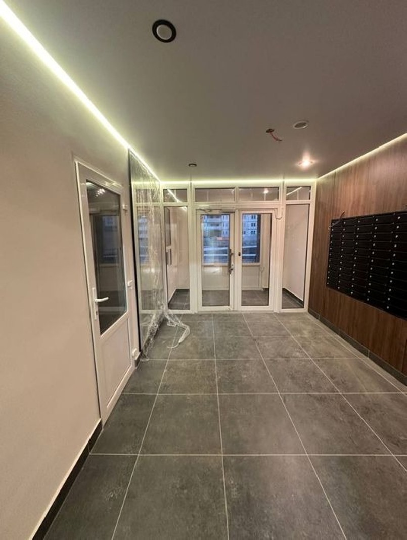 Продаж 1-кімнатної квартири 37 м², Бориса Гмирі вул.