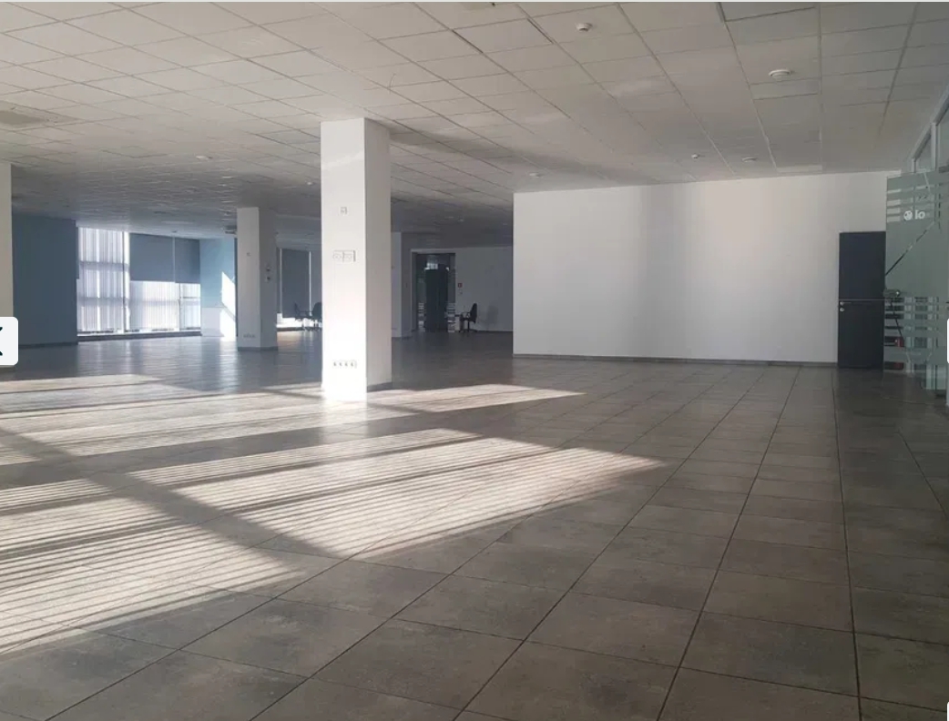 Аренда офиса 1130 м², Генуэзская ул.