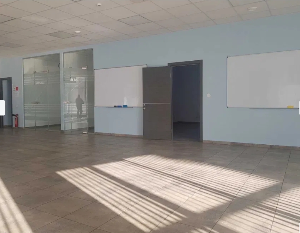 Аренда офиса 1130 м², Генуэзская ул.