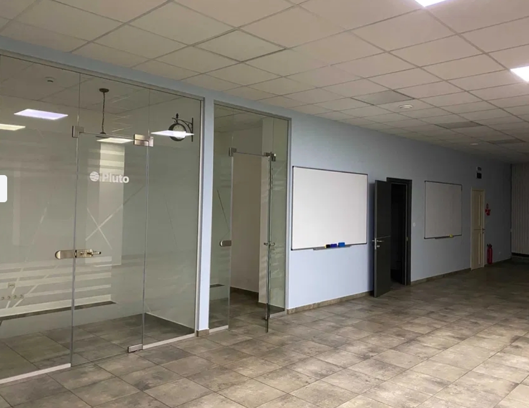 Аренда офиса 1130 м², Генуэзская ул.